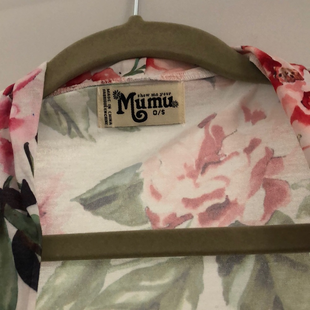 Floral robe - Picture 2 of 2